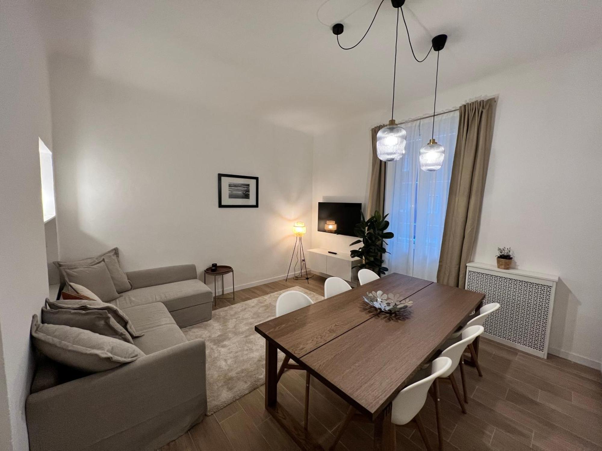 Spacious 3 Bedroom Apartment Milan Exterior photo